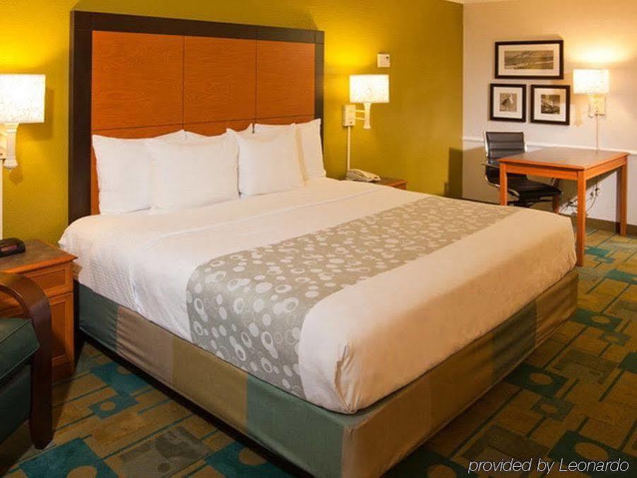 La Quinta Inn By Wyndham San Diego Chula Vista Exterior foto